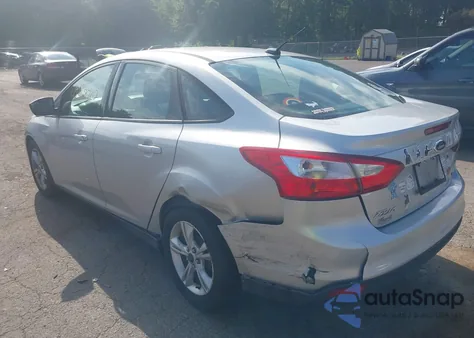 2013 Ford Focus Se z USA, uszkodzony, nr VIN 1FADP3F26DL249436